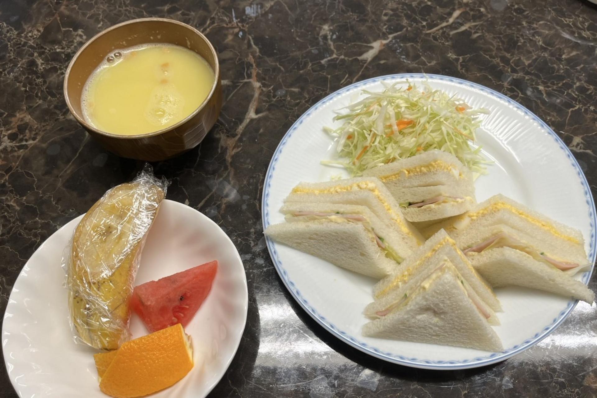食事の画像